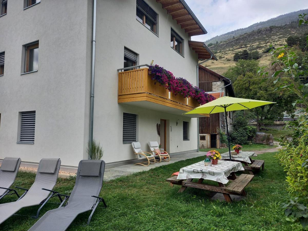 Pferdehof Ansteingut Villa Sluderno Buitenkant foto