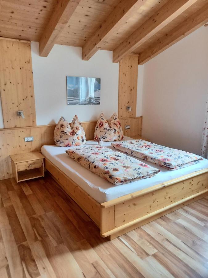 Pferdehof Ansteingut Villa Sluderno Buitenkant foto